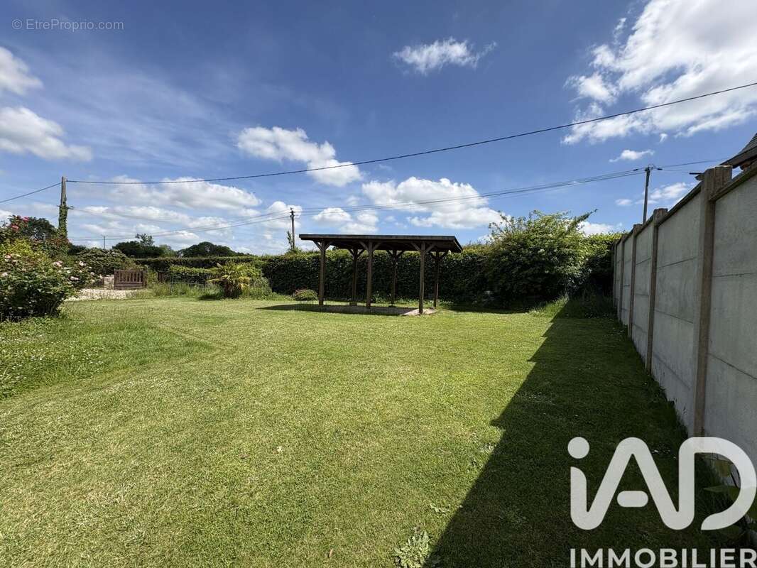 Maison 140 m² à Saint-Michel-D'halescourt  - photo 3