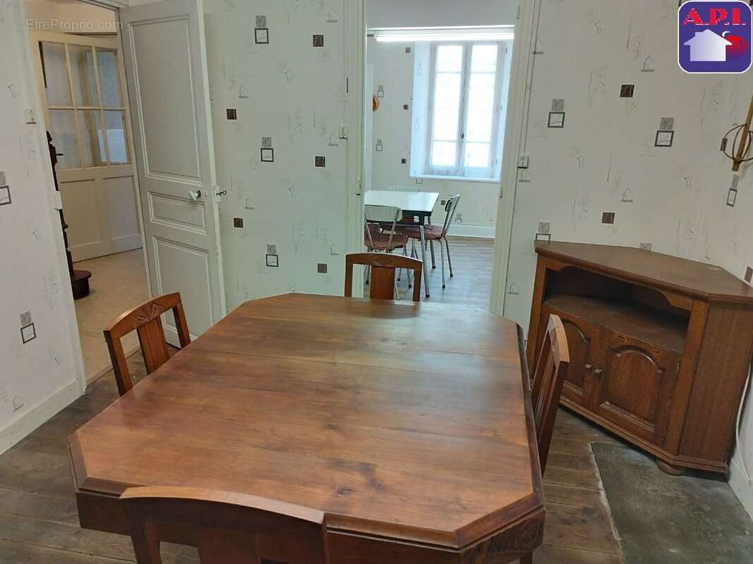 Maison 123 m² à Vicdessos  - photo 3