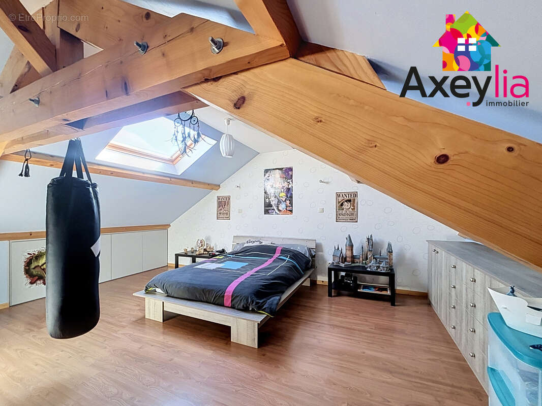 A vendre- melay- maison sur terrain de 1264 m2 - photo 8