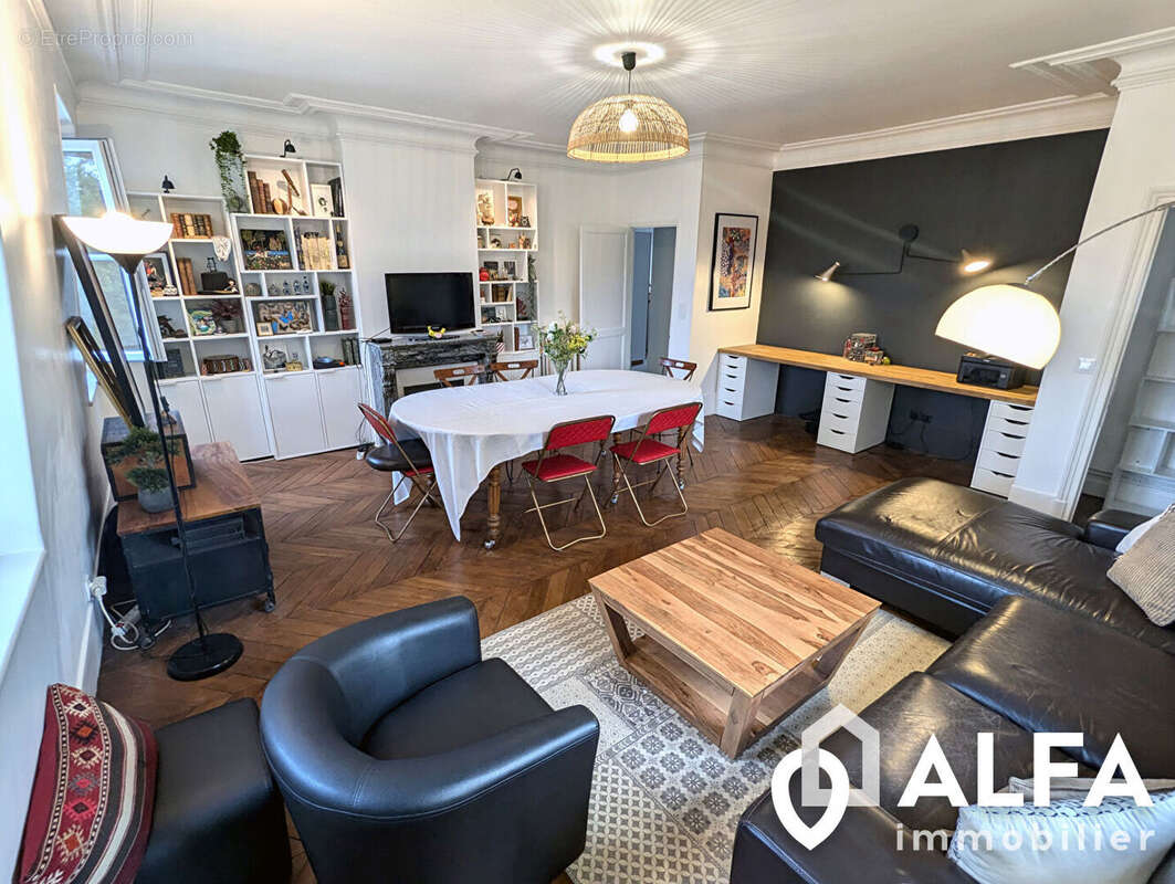 Appartement à SAINT-GRATIEN