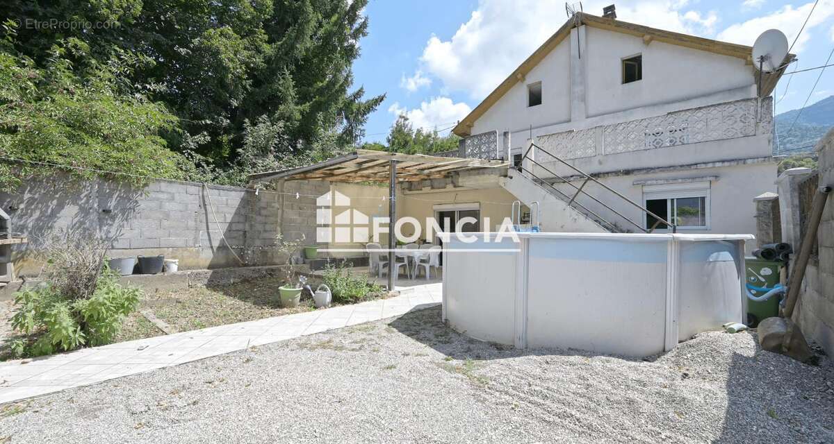 Maison à PONTCHARRA