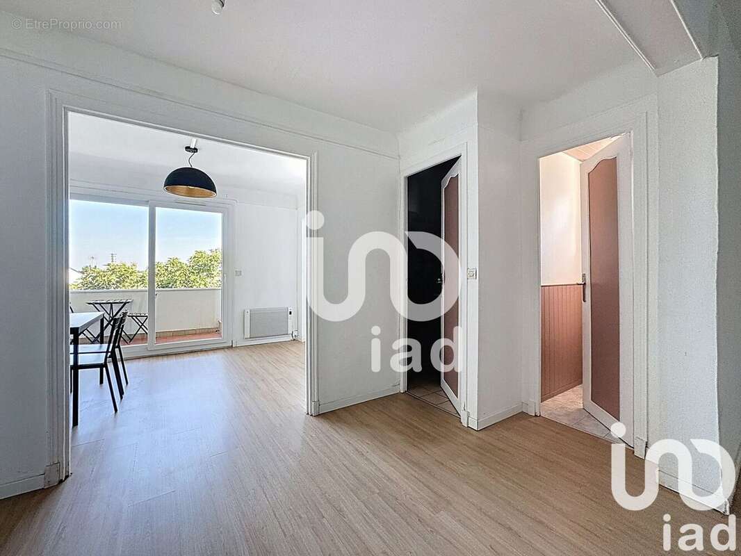 Photo 3 - Appartement à PARAY-VIEILLE-POSTE