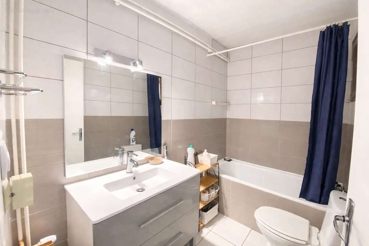 Appartement à LES ANGLES