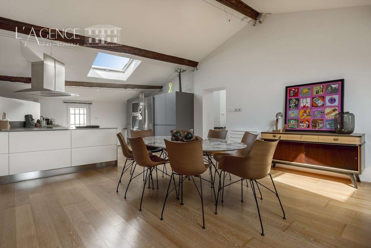 Appartement à AIX-EN-PROVENCE