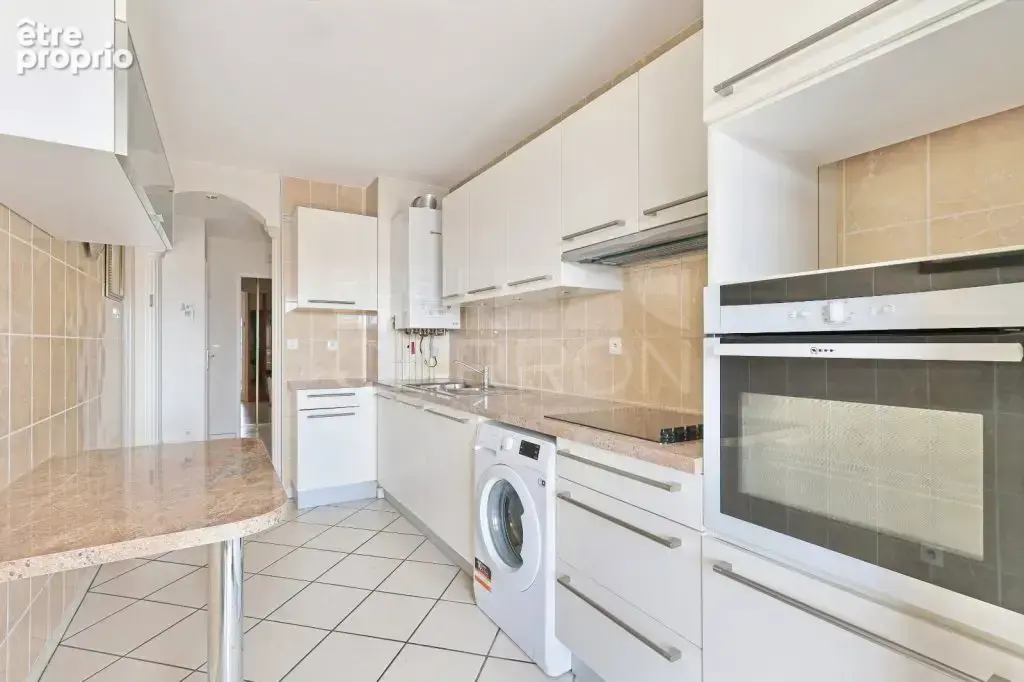Appartement 70 m² à Villeurbanne  - photo 5