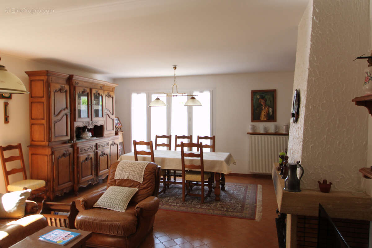Maison plain pied sur CUVRY - photo 9