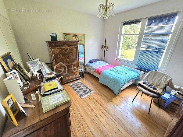 Magnifique maison de 170 m2 4 chambres sur un terrain de 913 m2 !!! - photo 18