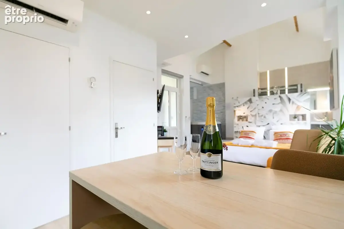 Immeuble de deux logements rénovation de standing - photo 10