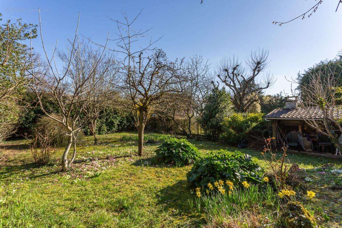 Maison 140 m² sur terrain 572 m² - sous-sol total - photo 2