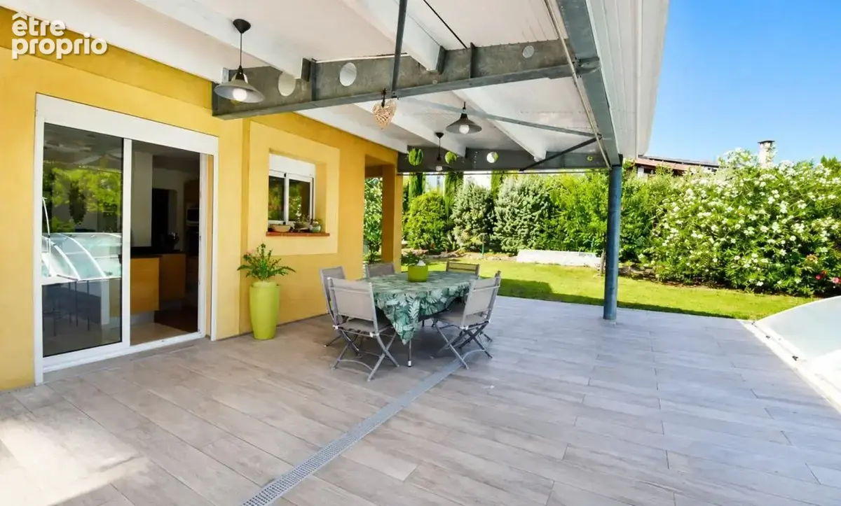 Villa de standing - double garage - piscine - photo 2