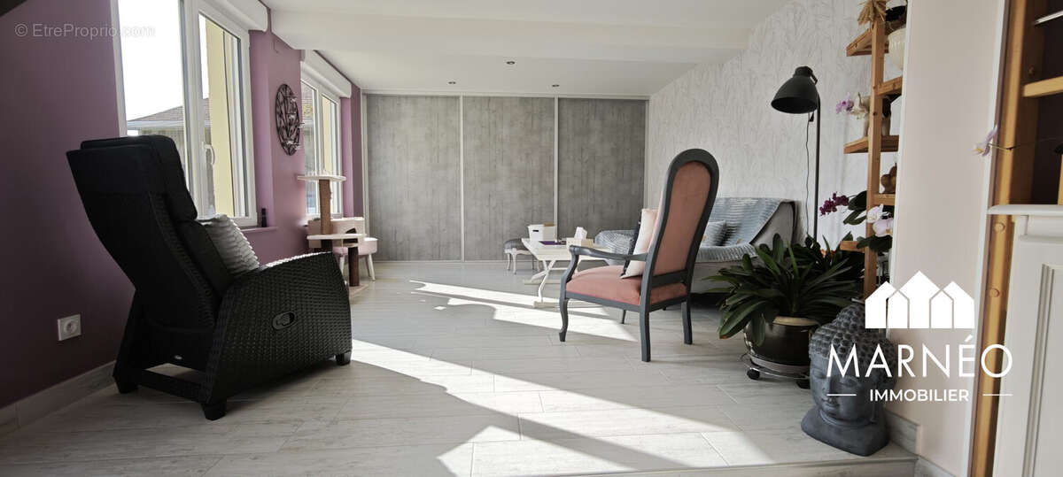 Maison 192 m² à Mailly-Le-Camp  - photo 3