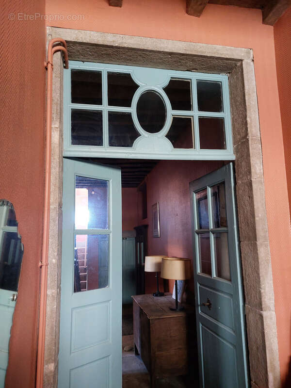 Maison à BUSSET