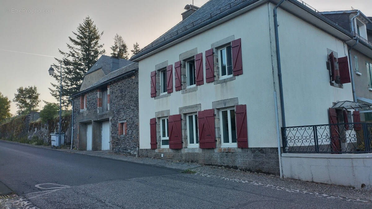 Maison à TRIZAC
