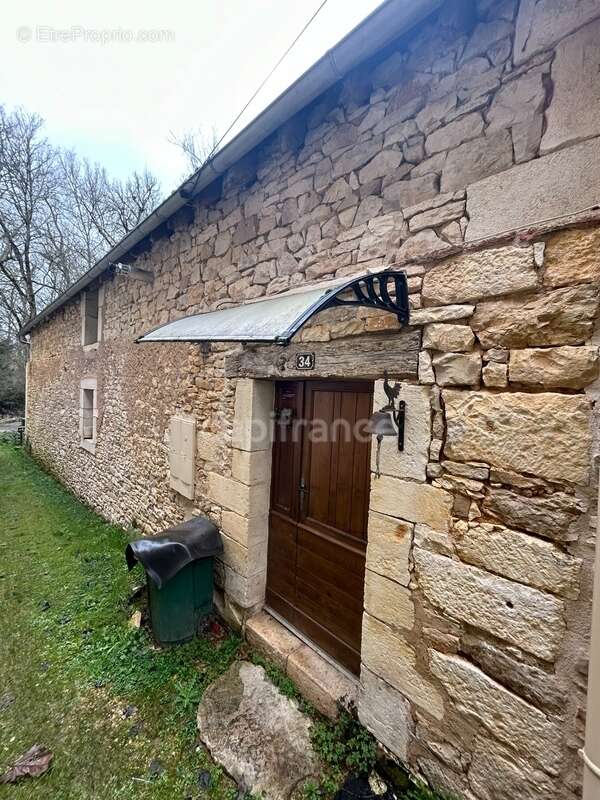 Maison à SAINTE-EULALIE-D&#039;ANS