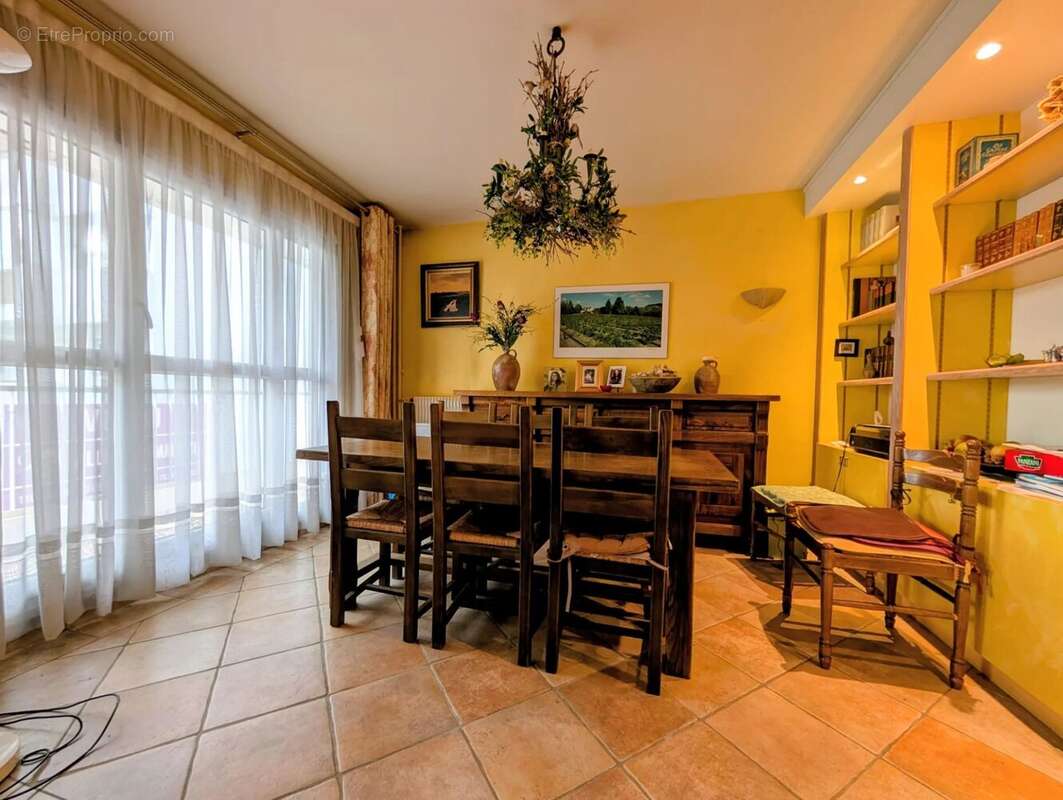 Appartement à PLAISIR