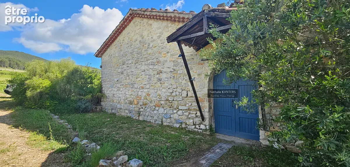 Demeure de caractere - sollies - pont - photo 17
