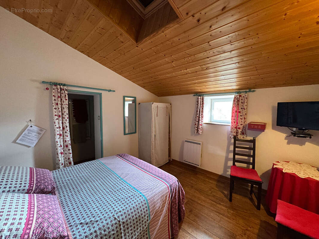 Maison 287m² à saint-flour-l'étang - photo 11