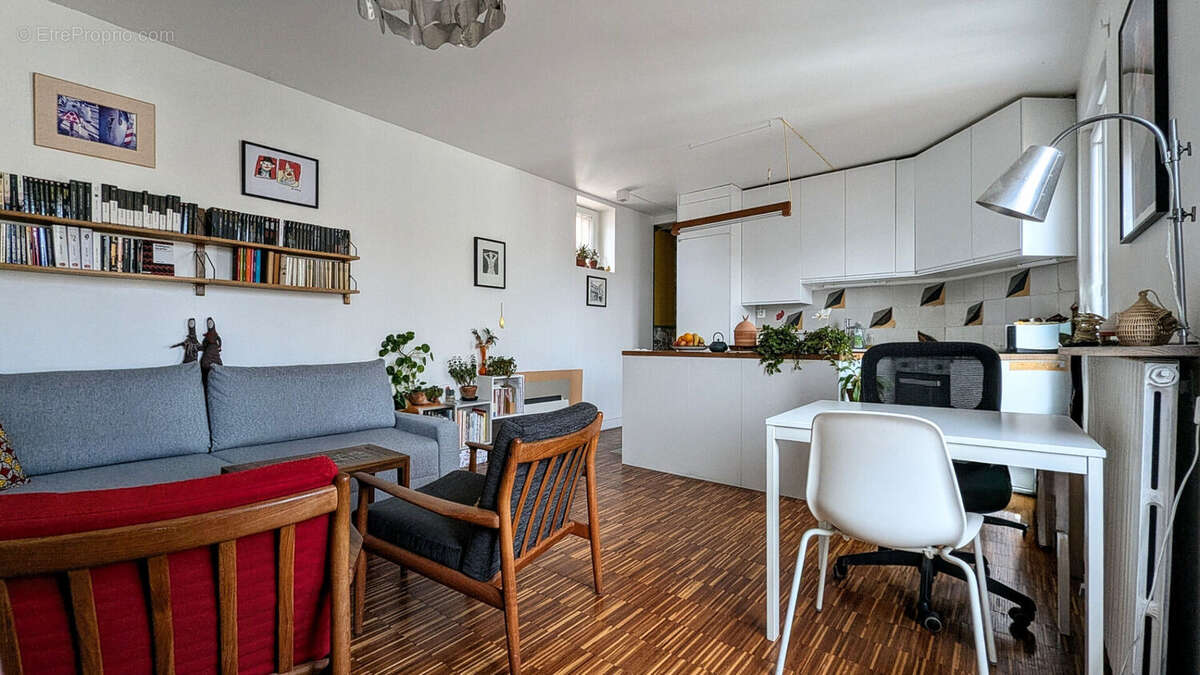 Appartement Saint Denis 2 pièce(s) 50.28 m2 - photo 2