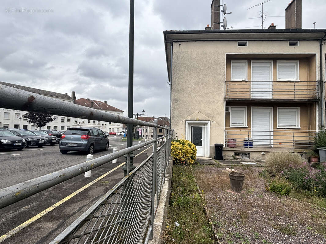 Maison à BOUZONVILLE