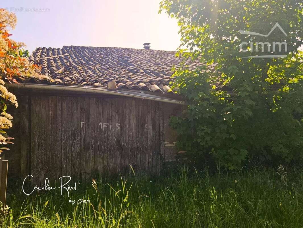 Maison à CERCOUX