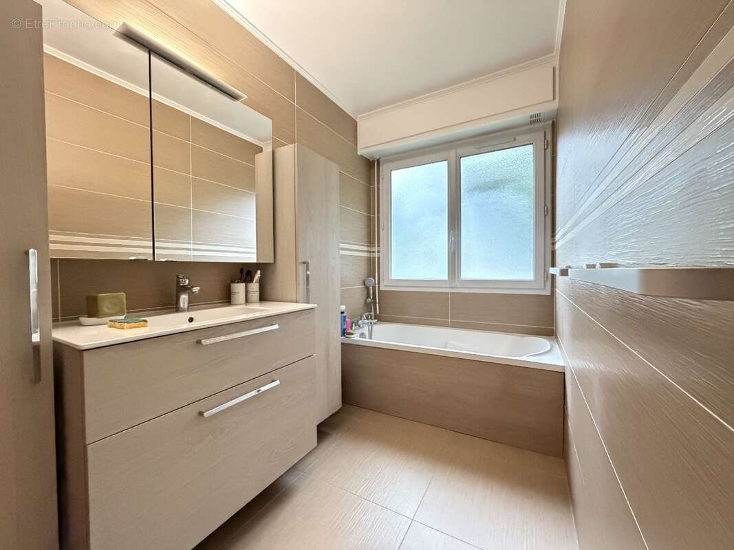 Appartement 96 m² à Champigny-Sur-Marne  - photo 7