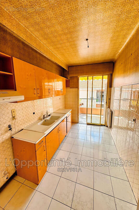 Appartement à VALLAURIS