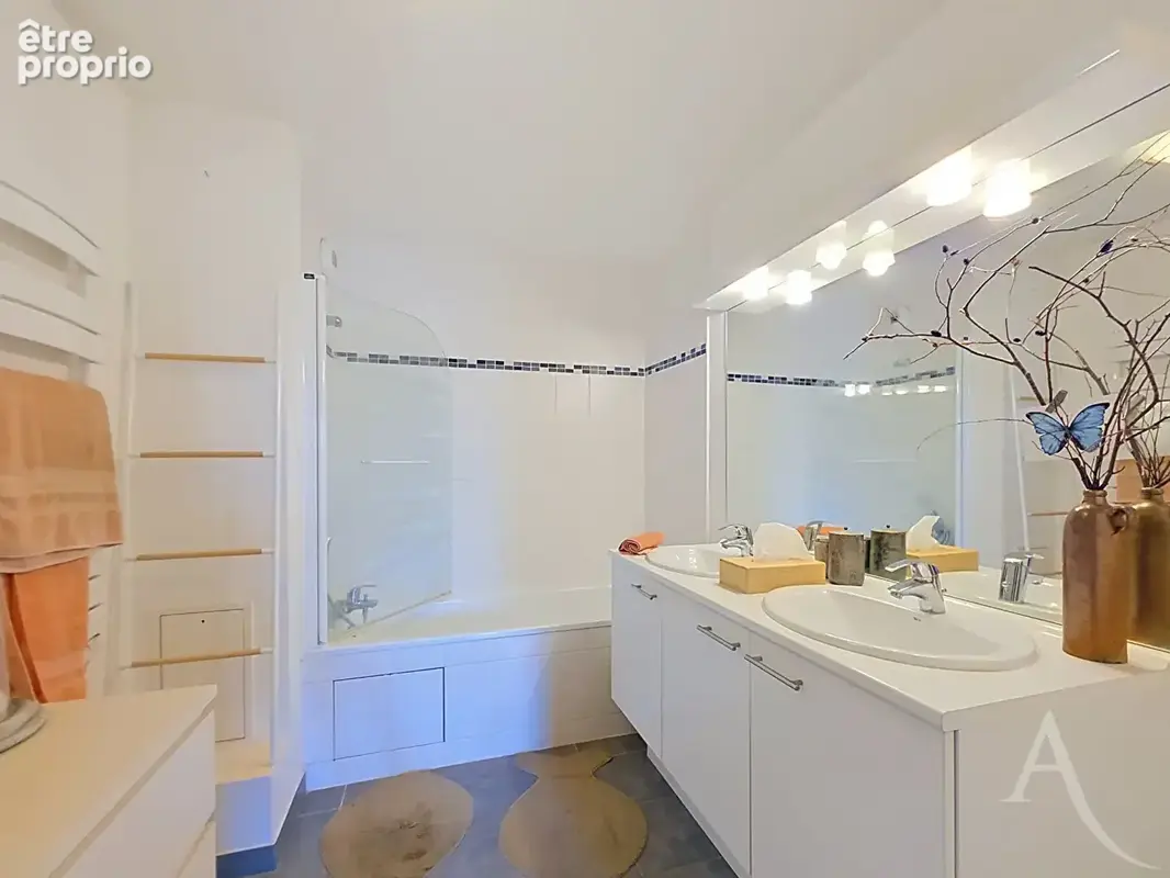 Mantes la Joie - Appartement T4 de 86.01 m² - 3 chambres - parking - proche gare - photo 7