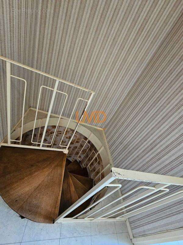 Maison à LA CHAPELLE-SUR-ERDRE