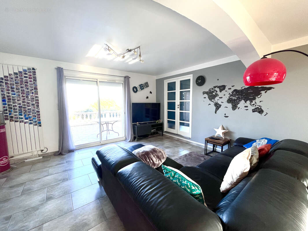 Maison à ENSUES-LA-REDONNE