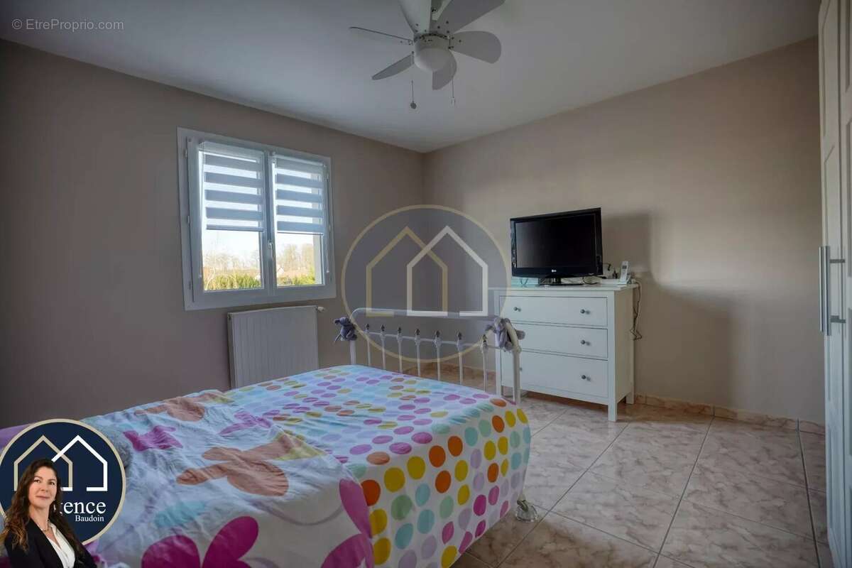 Maison à SAINTE-GEMME-MORONVAL