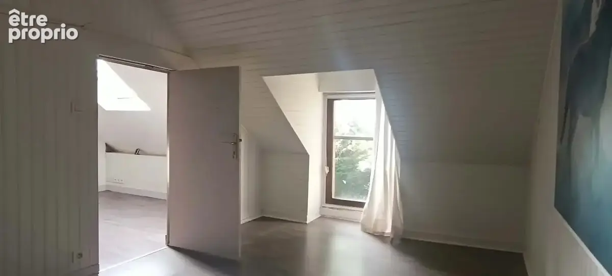 Maison en pierre avec garage - photo 9