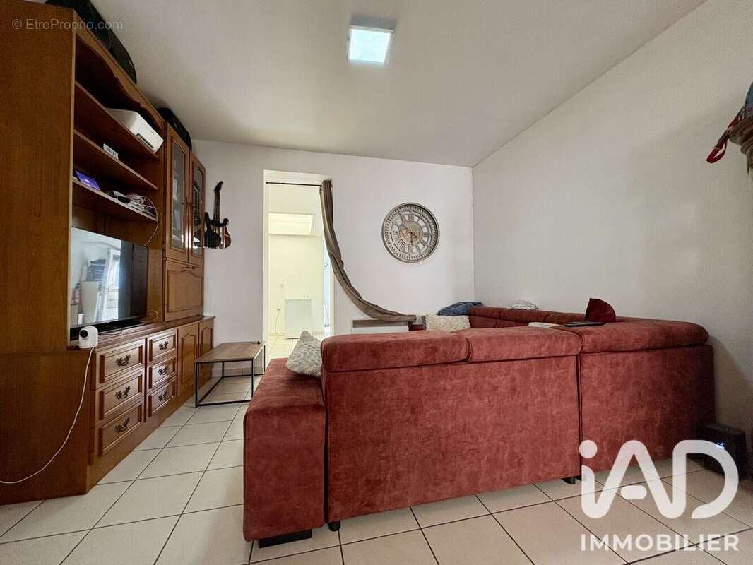 Maison 75 m² à Saint-Pol-Sur-Ternoise  - photo 3