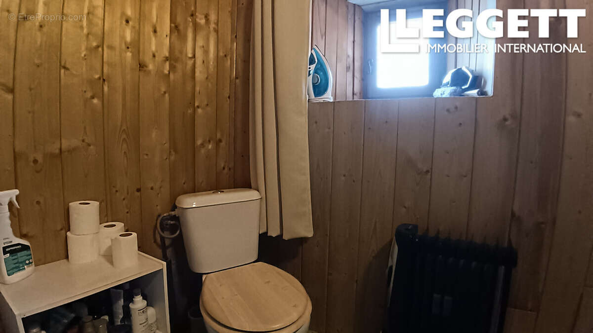 Maison à CHAILLAC-SUR-VIENNE