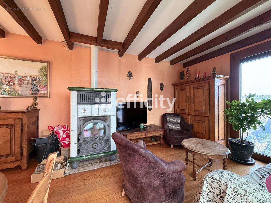 Maison à LE MASSEGROS