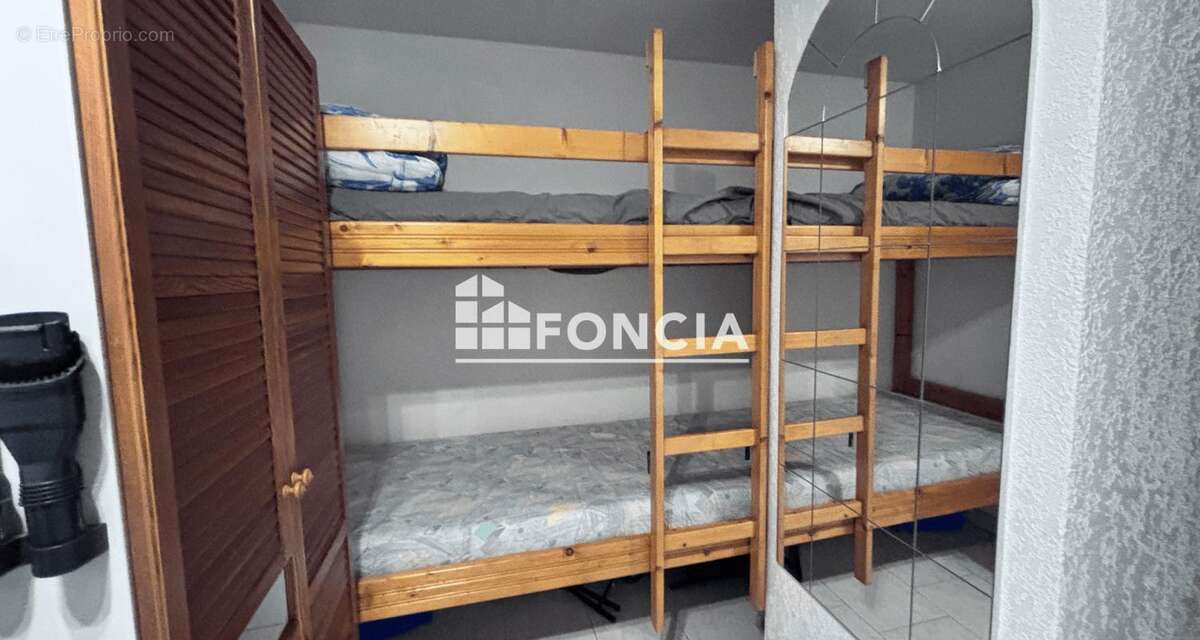 Appartement à SIX-FOURS-LES-PLAGES