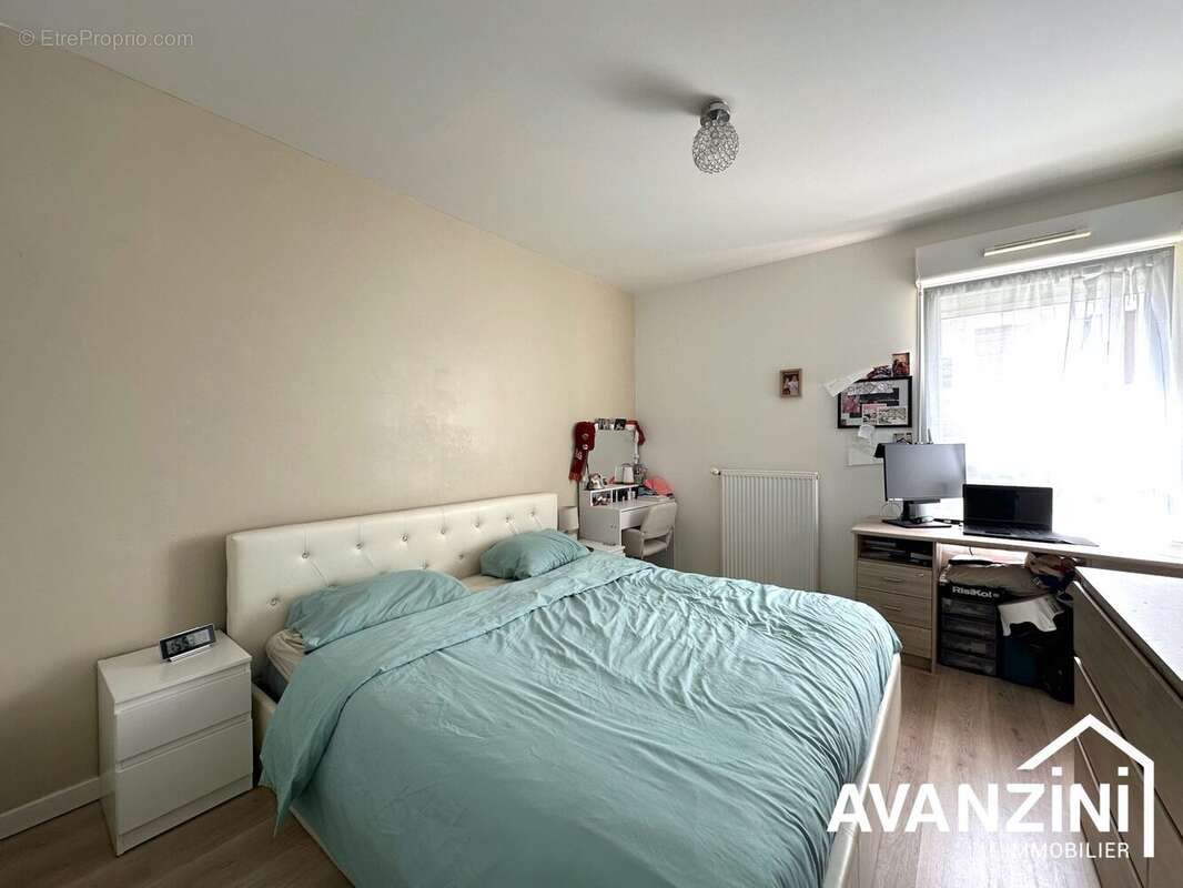 Appartement à VILLENEUVE-SAINT-DENIS