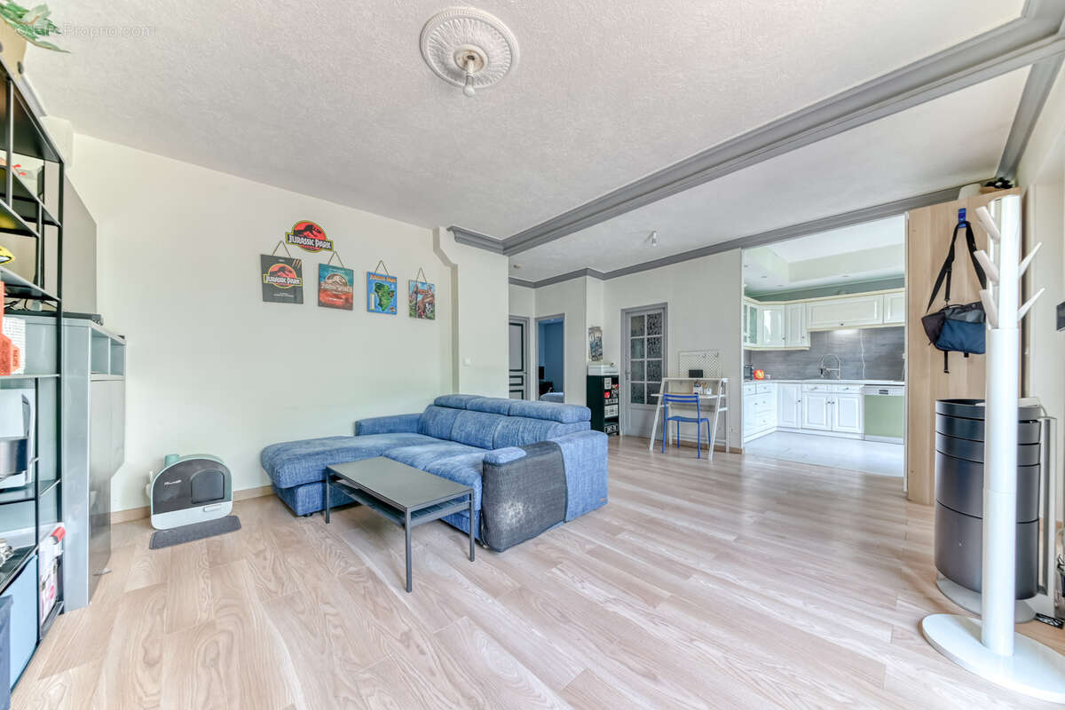 Appartement à VENISSIEUX