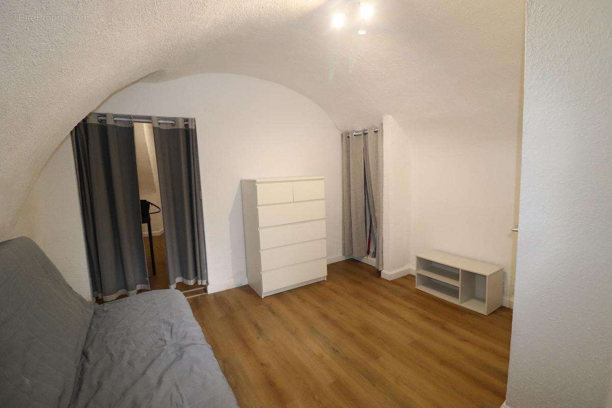 Appartement à L&#039;ESCARENE