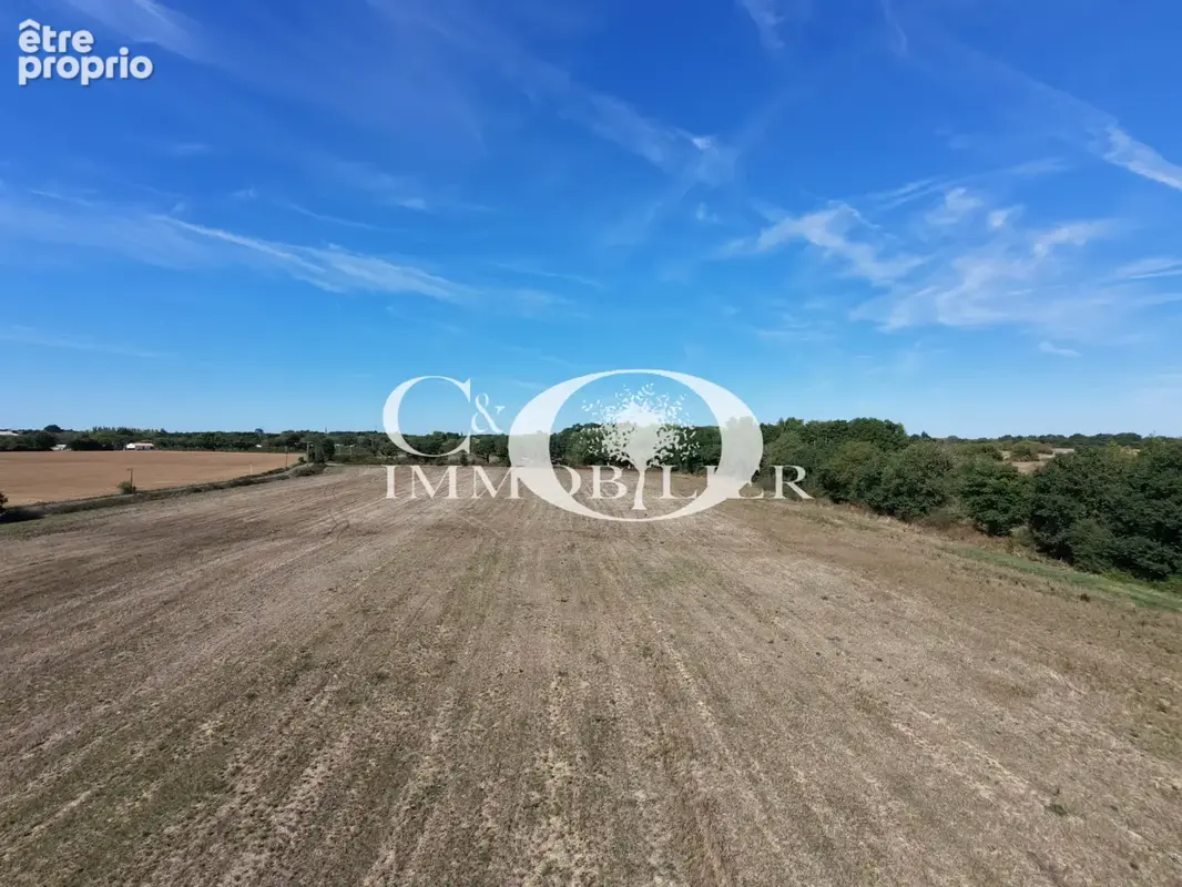 Ensemble immobilier   Ancien corps de ferme   Plus de 7 hectares - photo 17