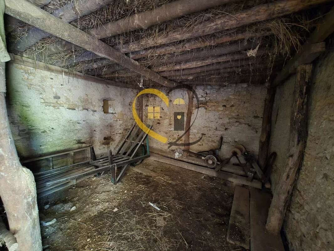 Maison à NEUVY-DEUX-CLOCHERS