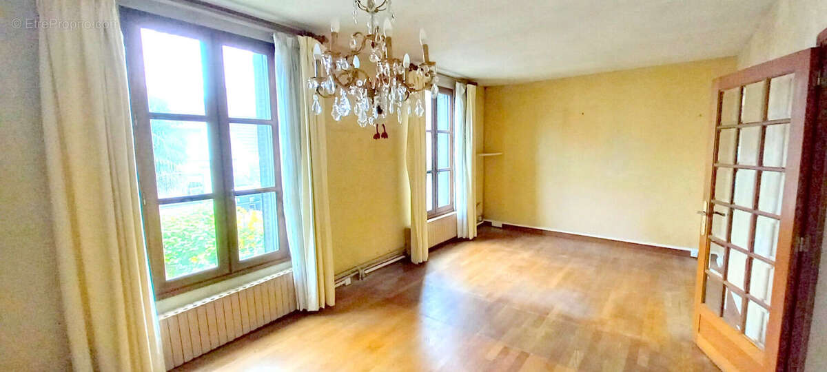 Maison à BONDY