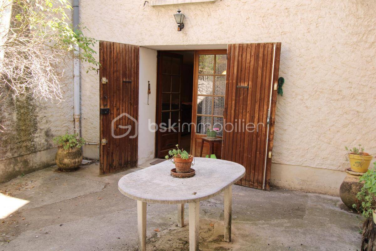 Maison à LES MEES