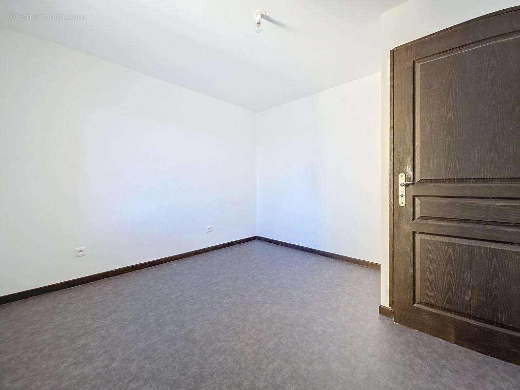 Appartement à ROYAS