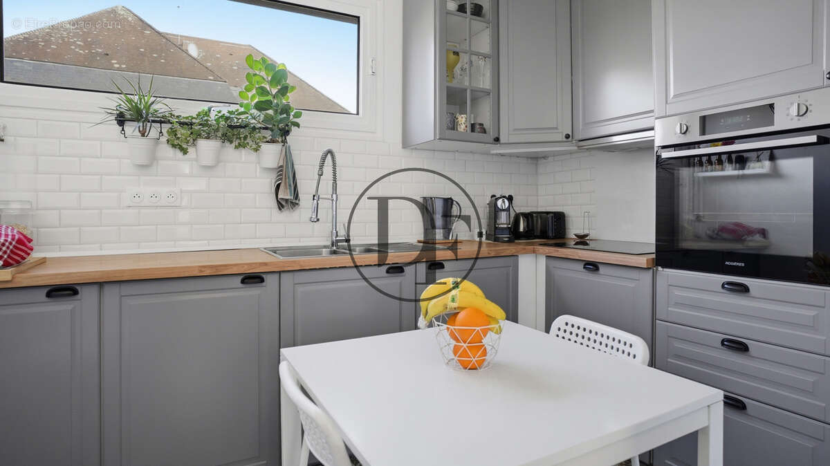 Appartement à FONTAINEBLEAU