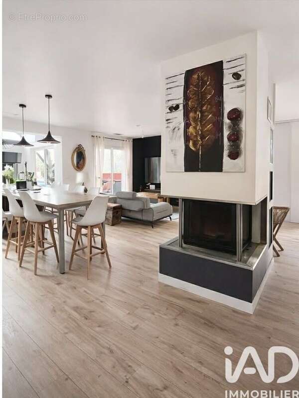 Photo 6 - Maison à CUBZAC-LES-PONTS