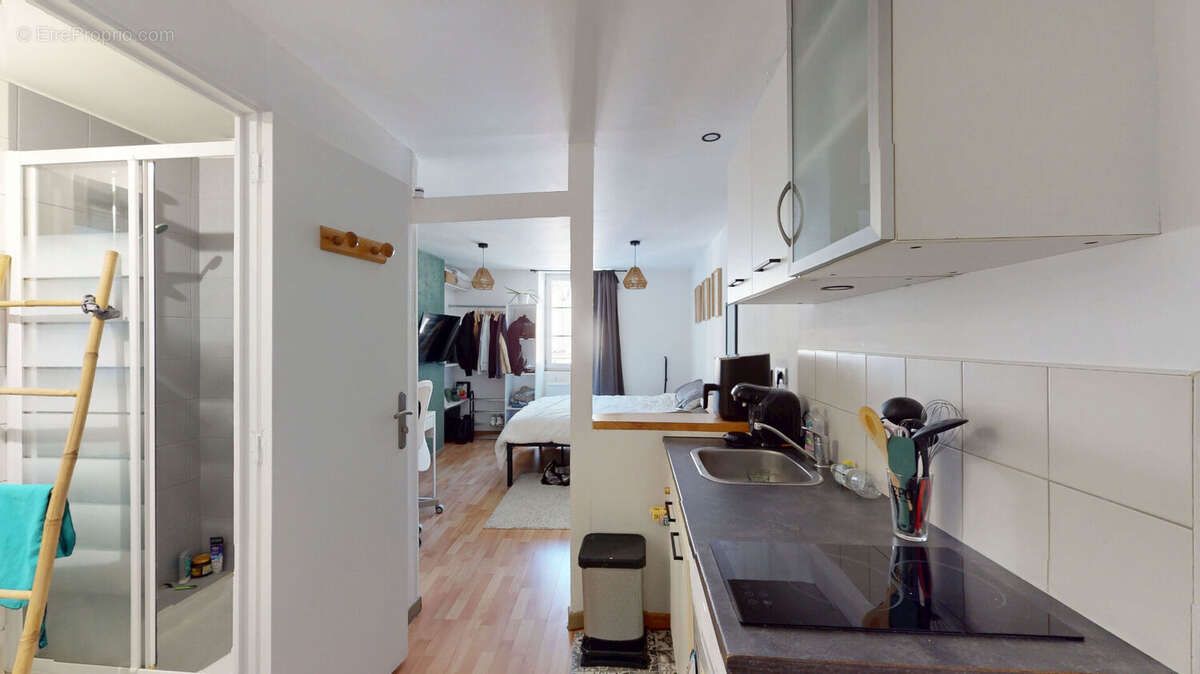 STUDIO loué prés de la place Wilson - photo 3