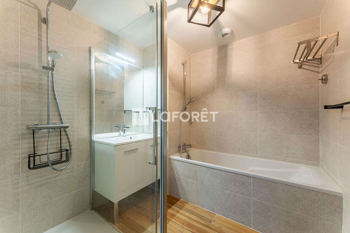 Appartement à SAINTE-FOY-LES-LYON
