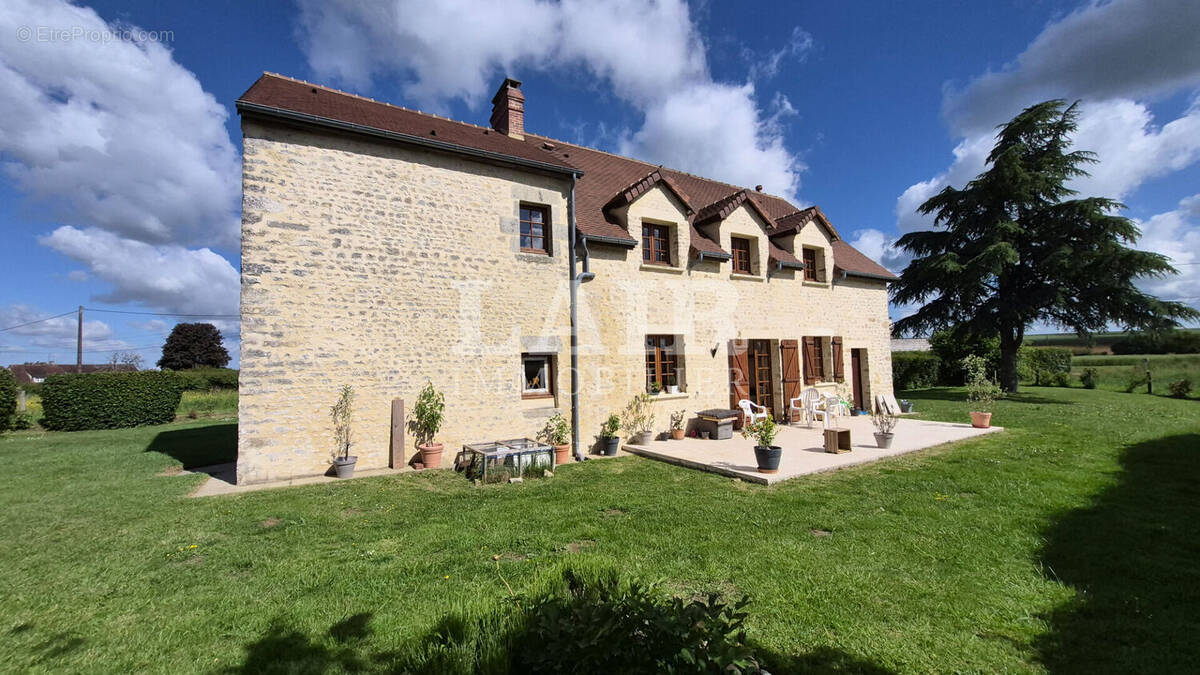 Maison à SEES