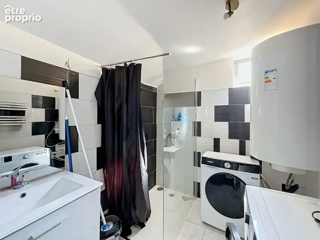 Bléneau centre - Ensemble de 2 logements - Pas de travaux - photo 13
