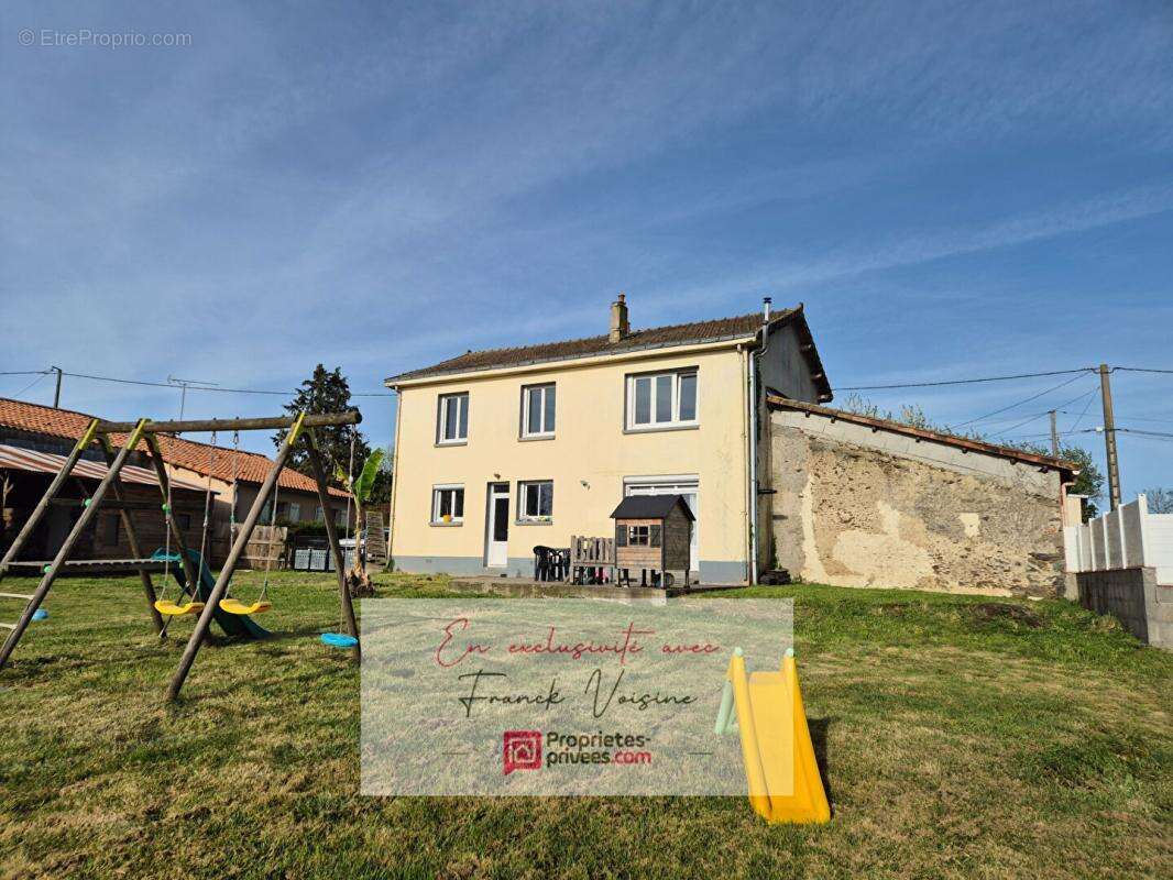 Maison à LE BOUPERE
